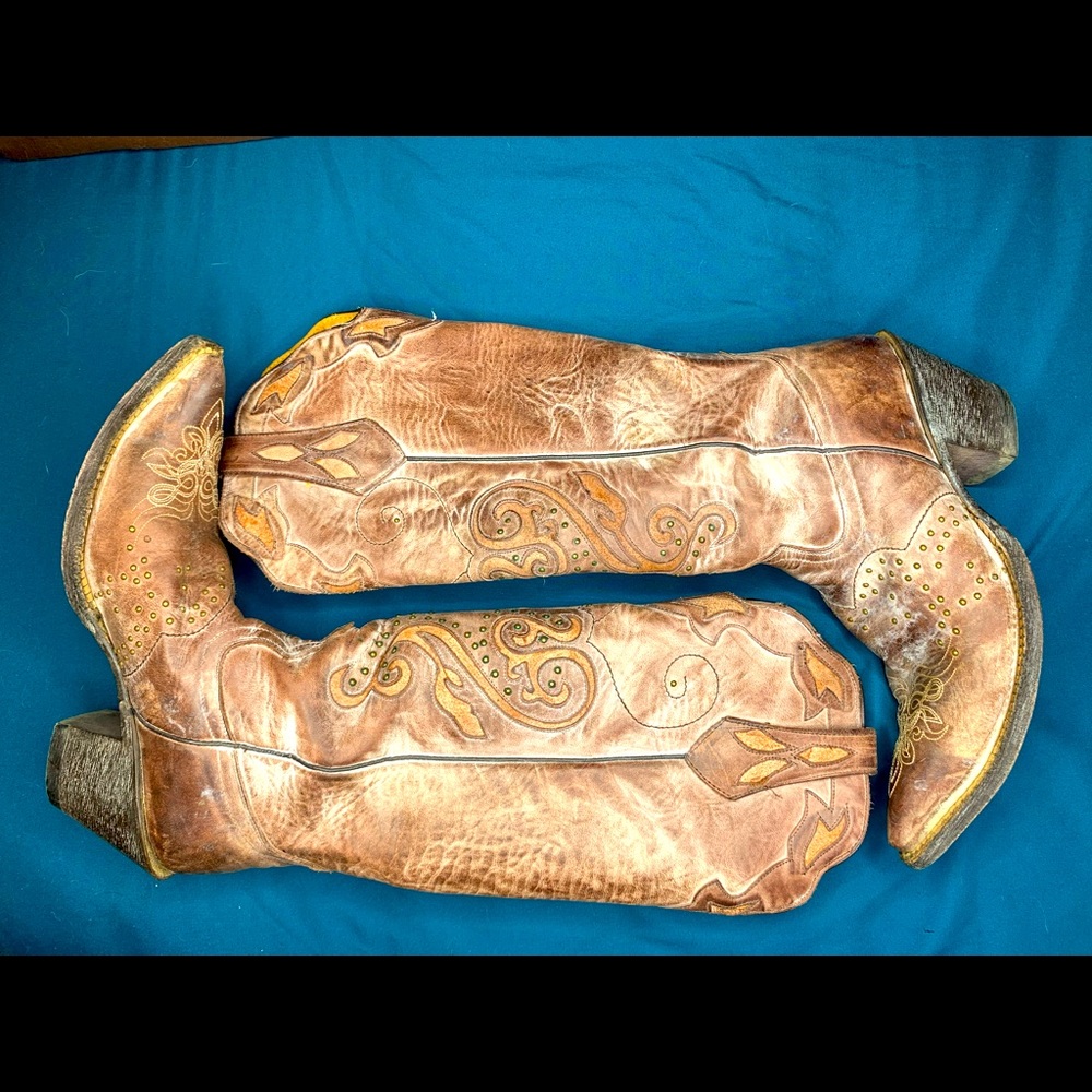 Johnny Ringo Sagrada Collection Old Cognac 15"